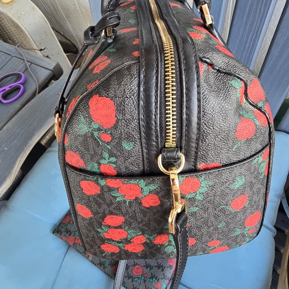 Michael Kors Black and Red Floral Satchel - Picture 5 of 15